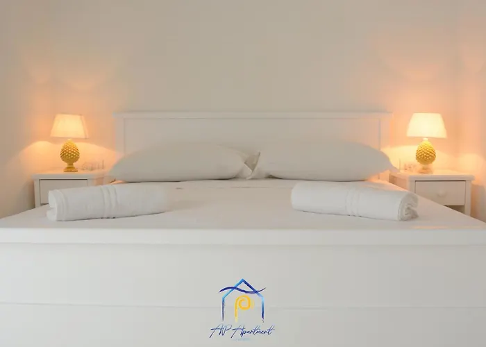 Scaglione Palace 3* גאליפולי