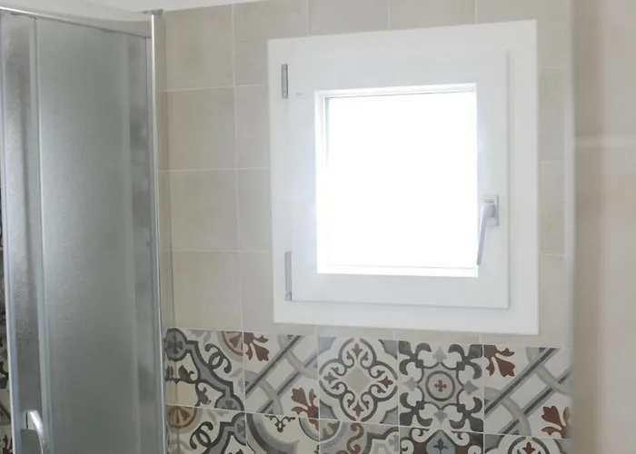 Scaglione Palace בית הארחה