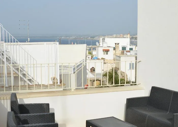 Scaglione Palace בית הארחה גאליפולי